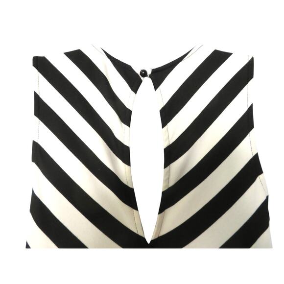 Nwt GUESS Nadia Knit Halter Maxi Dress Black/White Striped Women's Sz XL - Picture 7 of 8